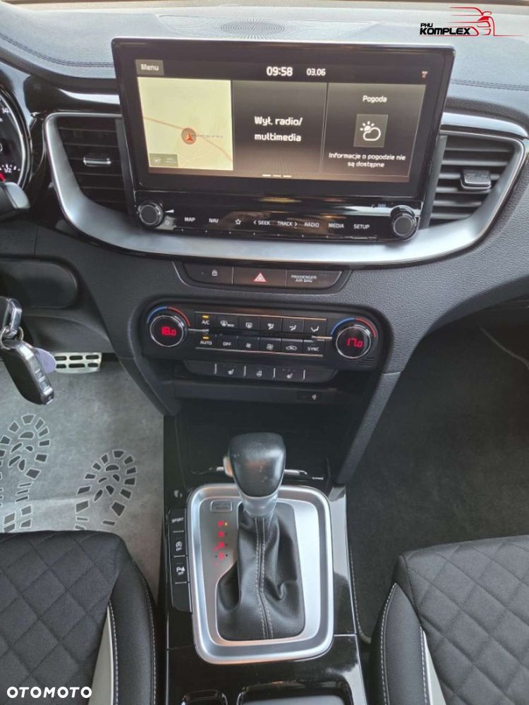 Kia ProCeed - 15