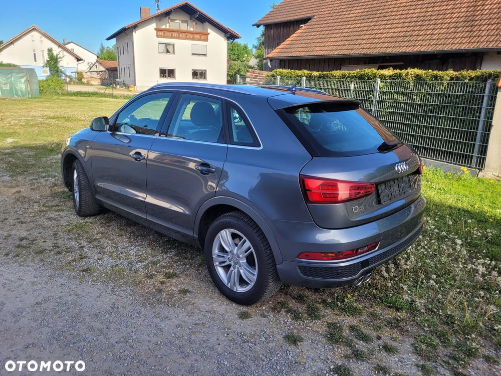 Audi Q3 2.0 TDI Quattro Sport - 4