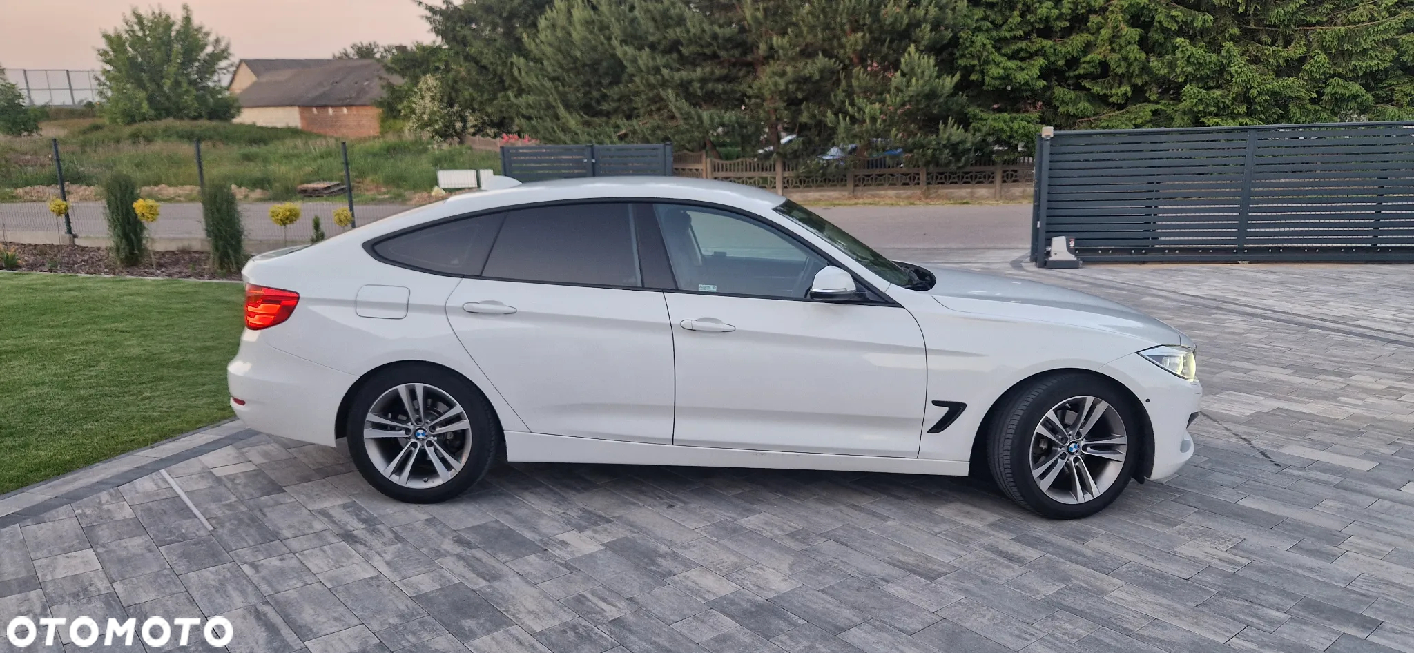 BMW 3GT 320d xDrive GT Sport-Aut - 15