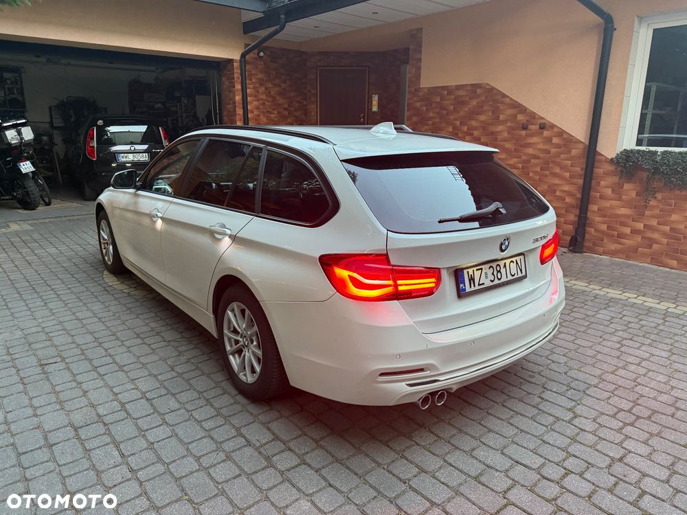 BMW Seria 3 320d Advantage sport - 4