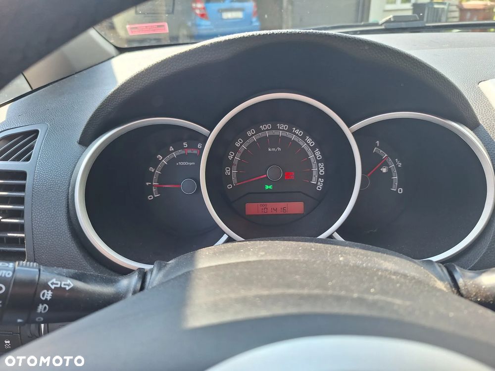 Kia Venga 1.6 CRDi L - 9