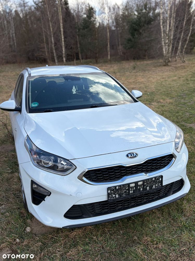 Kia Ceed 1.4 Business Line - 4