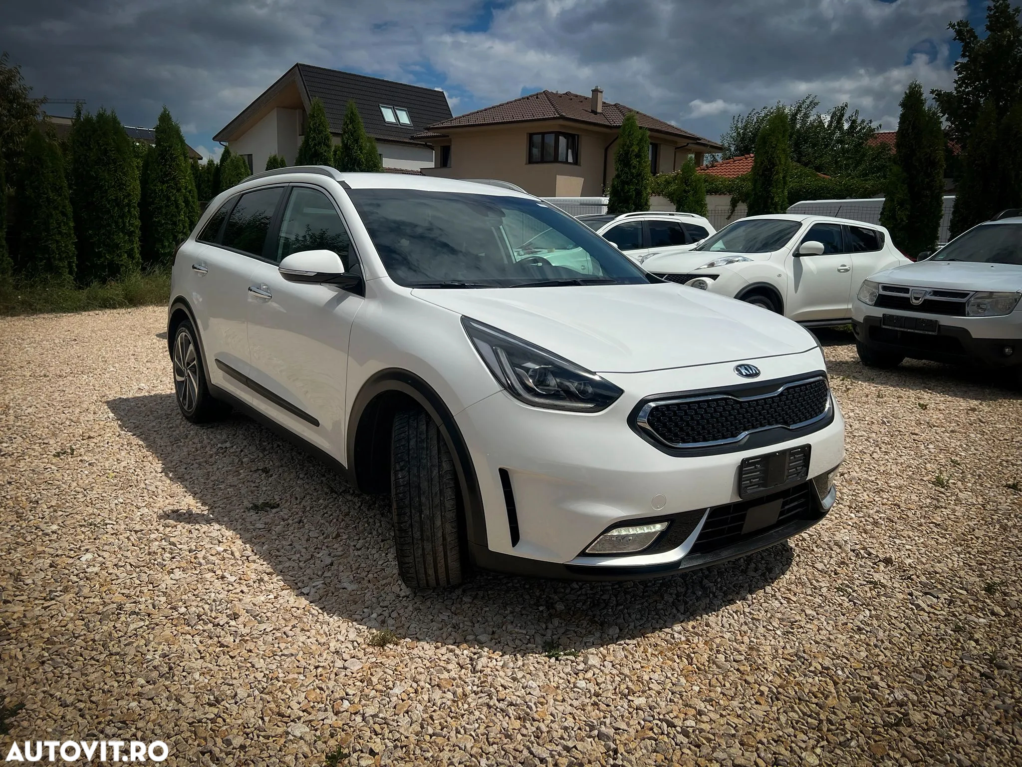 Kia Niro 1.6 GDI 2WD Aut. Edition 7 - 2