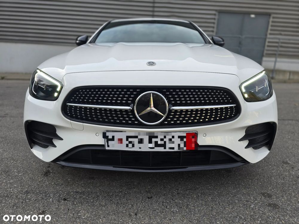 Mercedes-Benz Klasa E 220 d 9G-TRONIC AMG Line - 3