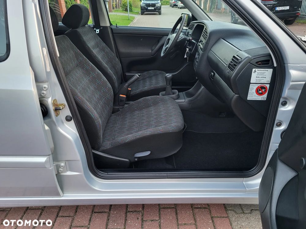 Volkswagen Golf - 9