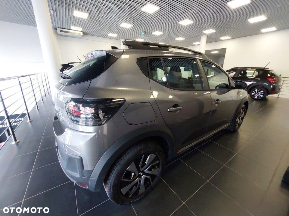 Dacia Sandero - 4