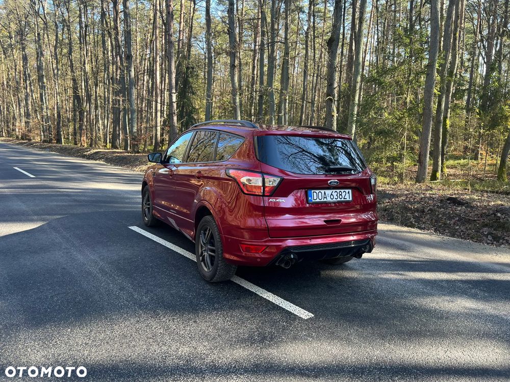 Ford Kuga 2.0 TDCi AWD ST-Line - 14