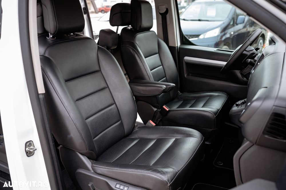 Peugeot Traveller - 26