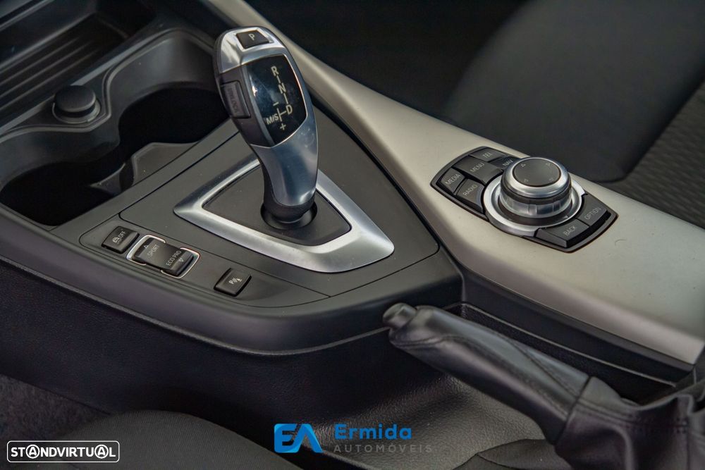 BMW 116 d Auto - 39