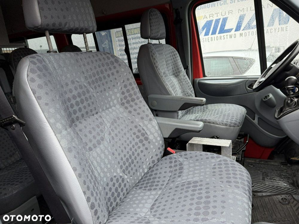 Ford Transit - 22