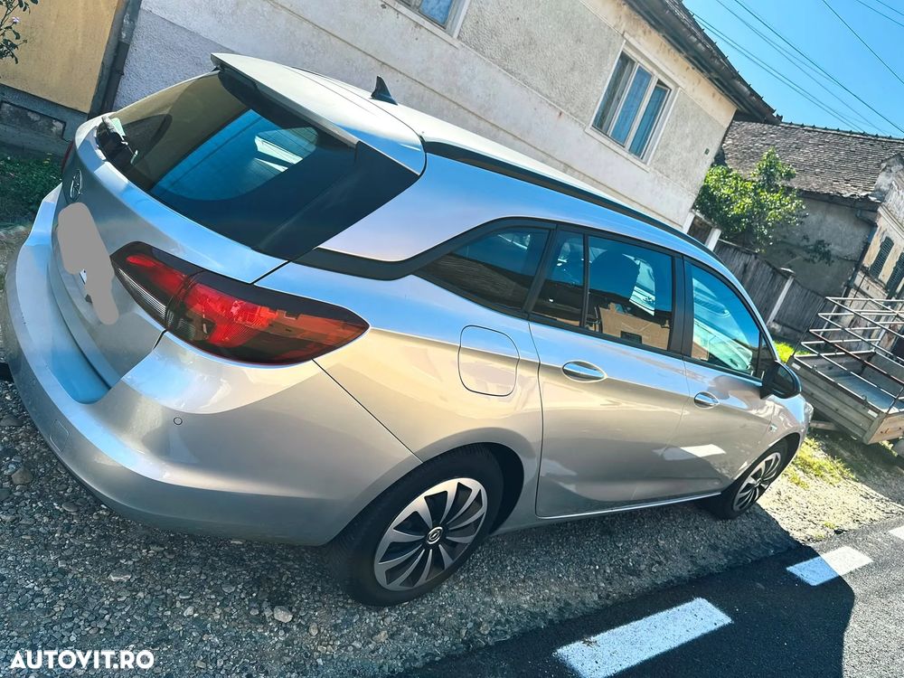Opel Astra 2022 photo 5
