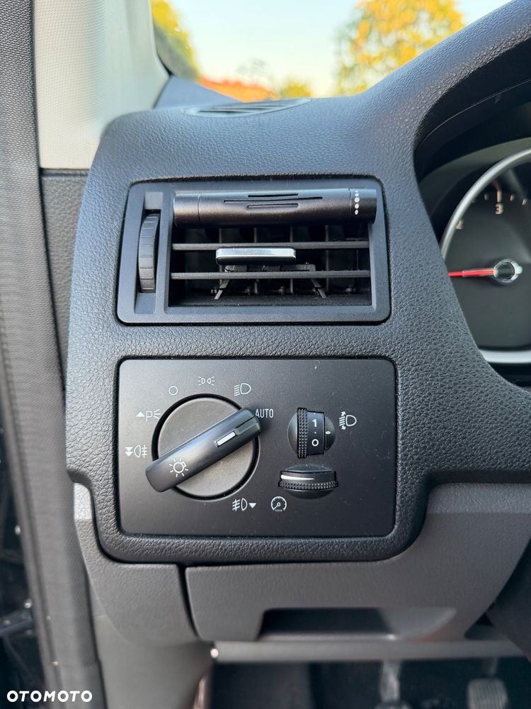 Ford Kuga 2.0 TDCi Titanium S - 11