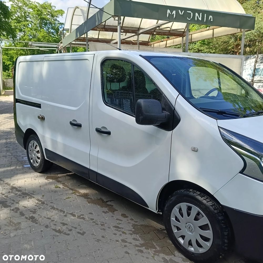 Renault Trafic - 15