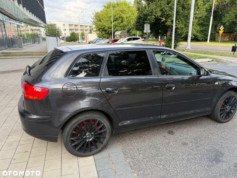Audi A3 Sportback - 6