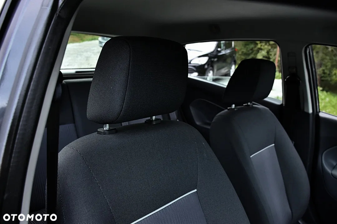 Ford Fiesta 1.25 Platinium X - 28