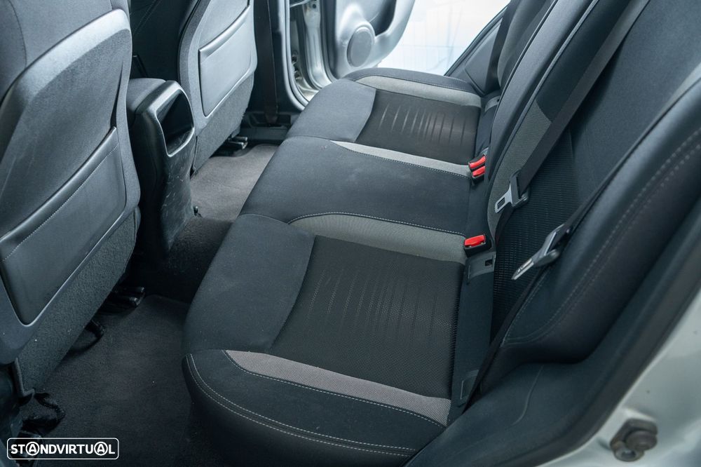 Nissan Qashqai 1.5 dCi N-Connecta - 8