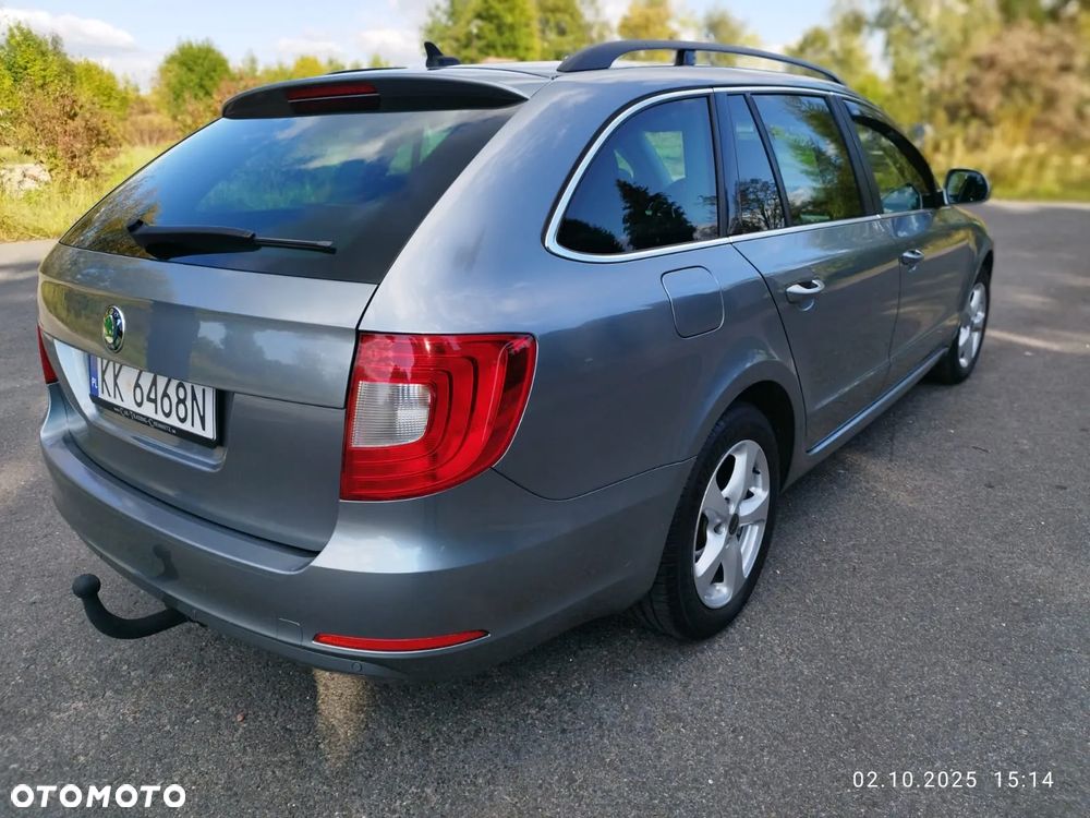 Skoda Superb 2.0 TDI DSG Comfort - 6