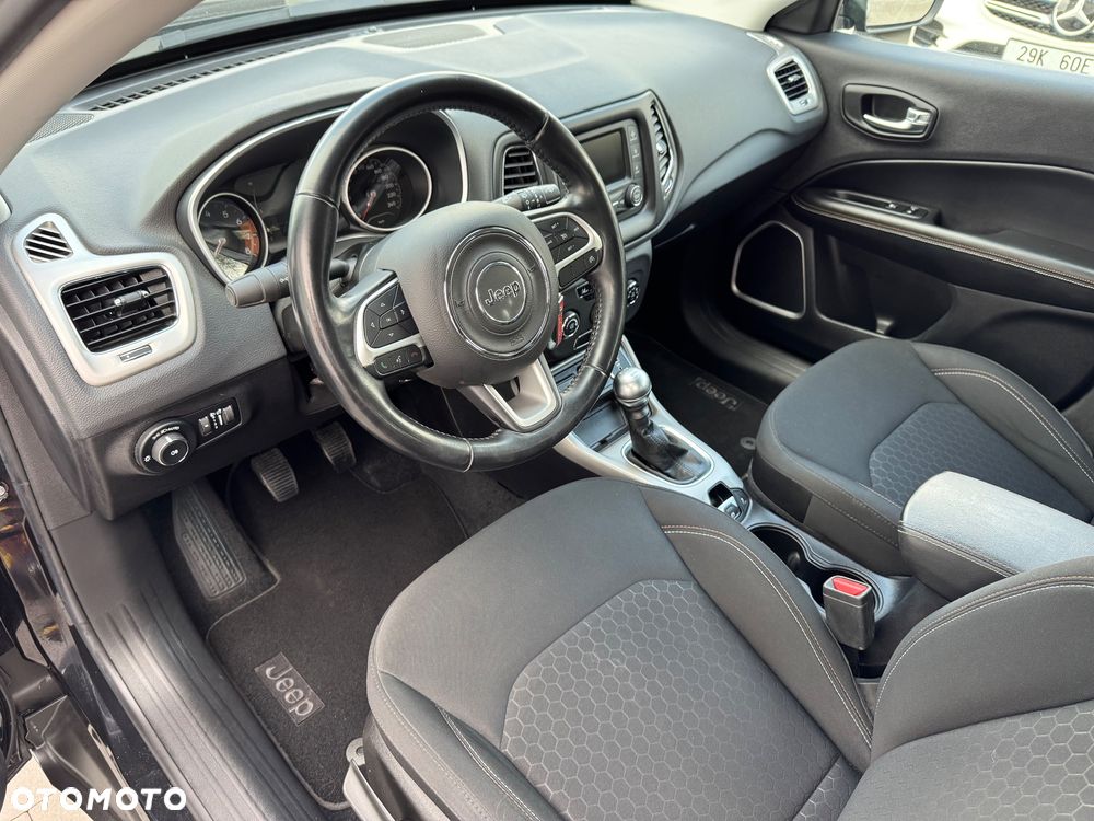 Jeep Compass 1.3 TMair Longitude FWD S&S - 16