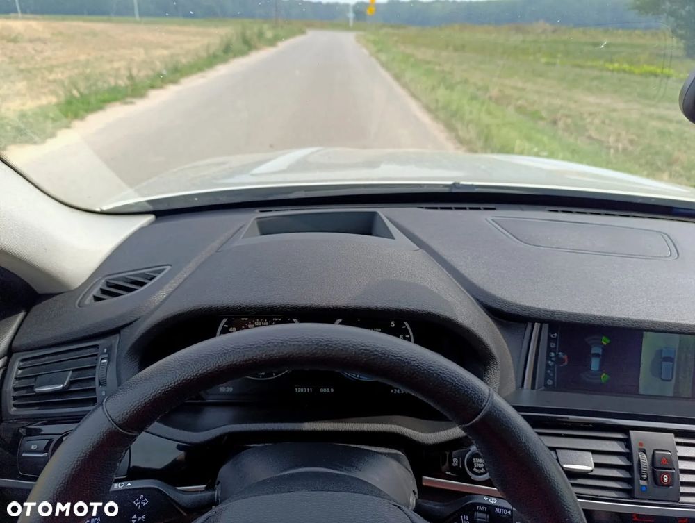 BMW X3 xDrive28i - 14