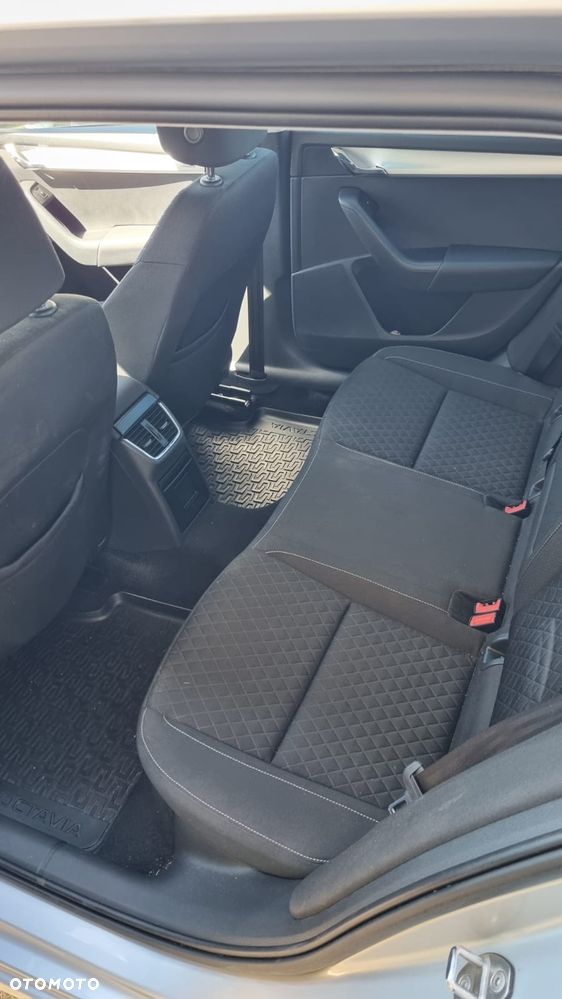 Skoda Octavia 2.0 TDI Edition DSG EU6 - 8