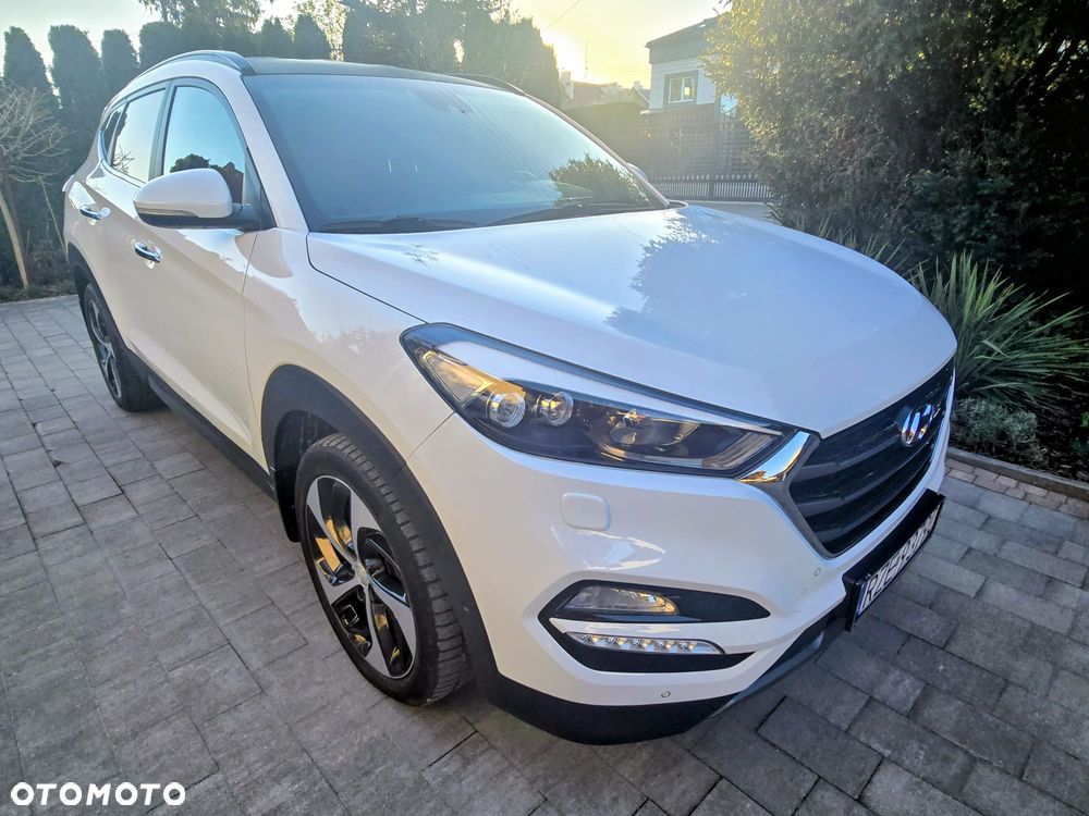 Hyundai Tucson 2.0 CRDI 4WD Automatik Premium - 6