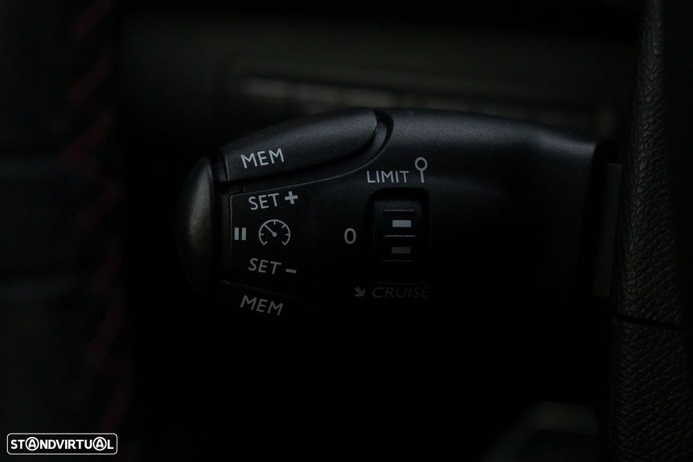 Peugeot 308 1.5 BlueHDi GT Line - 19