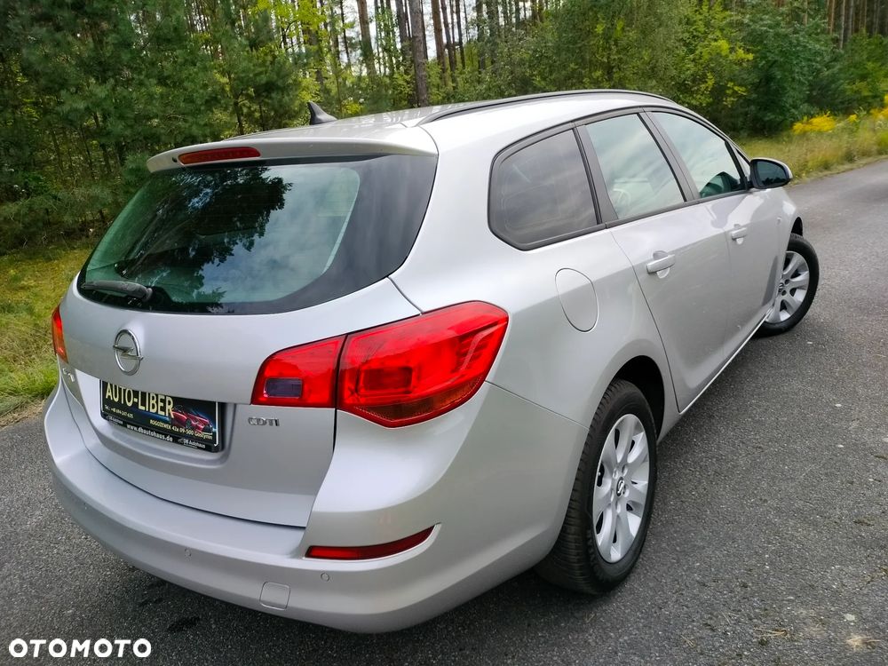 Opel Astra 1.7 CDTI DPF NAVI - 13