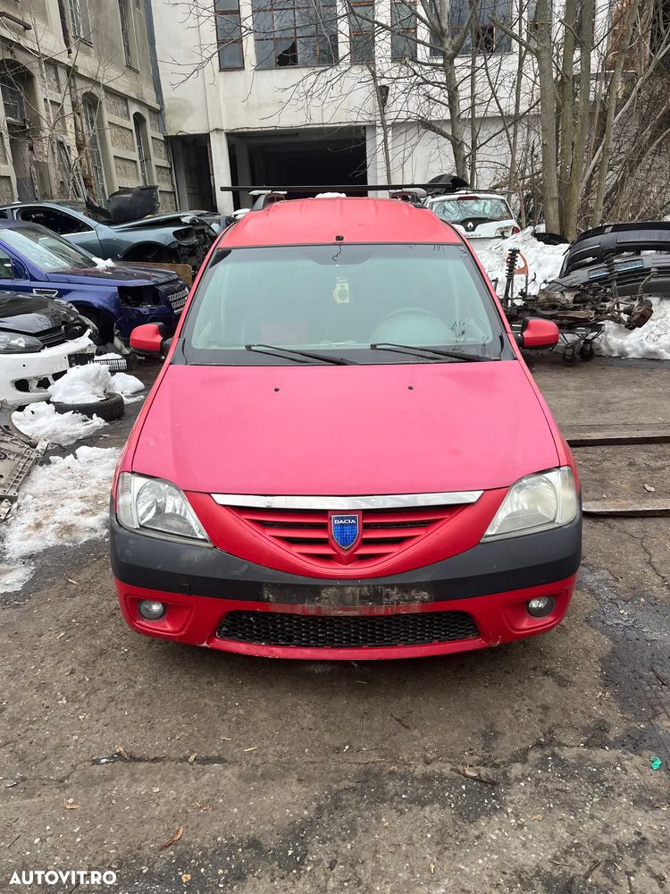 Dezmembrez Dacia Logan MCV 2007 rosu 1,5 DCI Euro 4 - 4