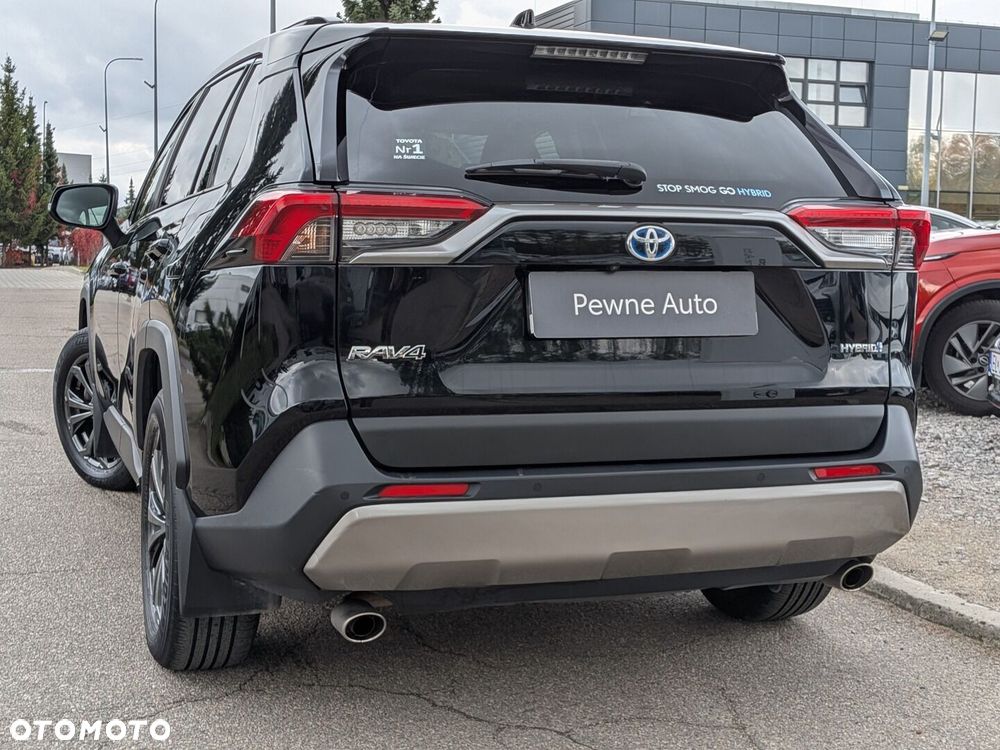 Toyota RAV4 - 11