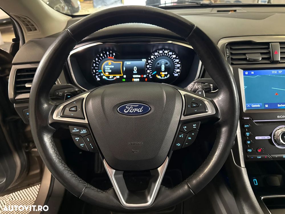 Ford Mondeo - 17