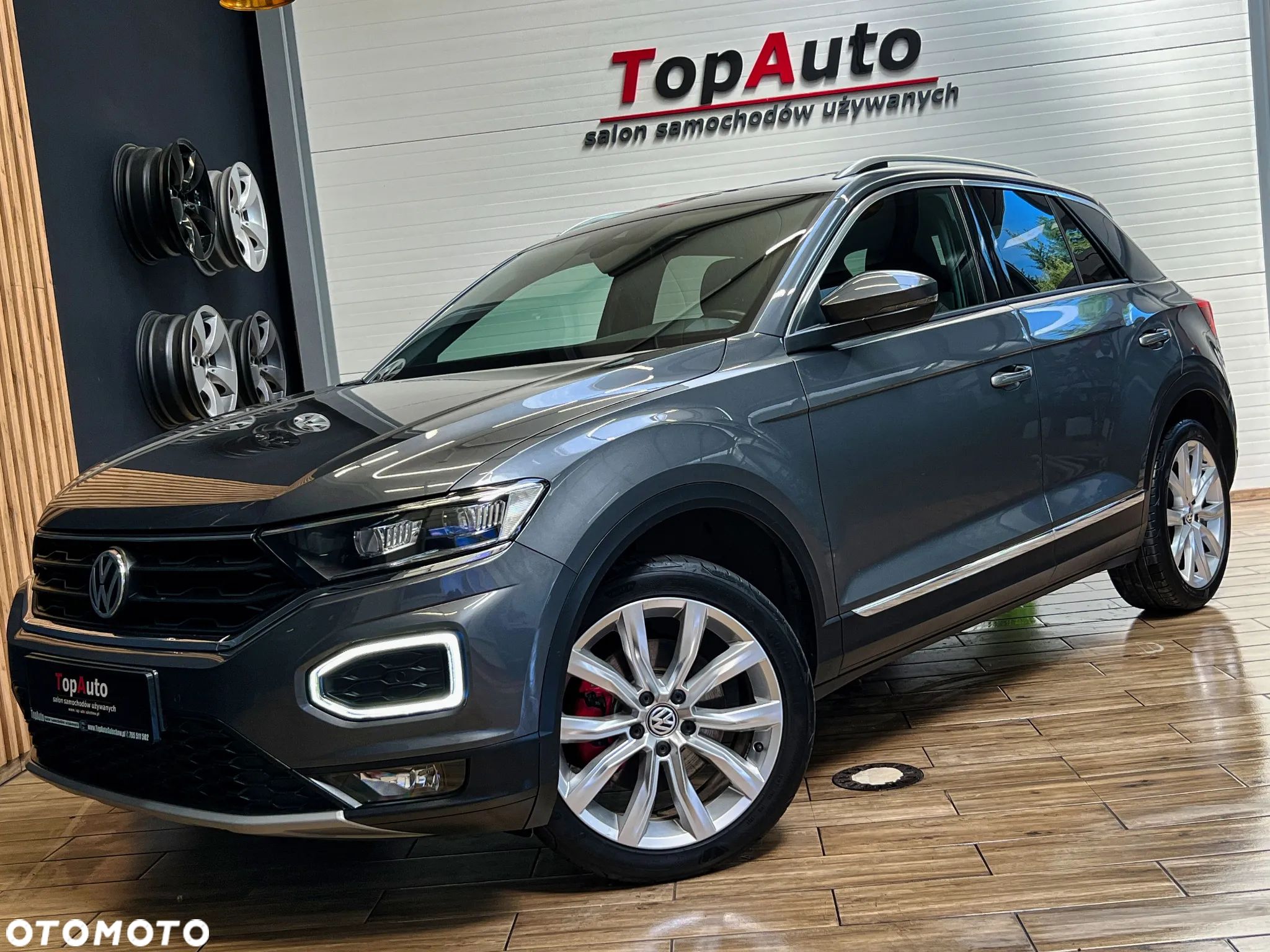 Volkswagen T-Roc 1.5 TSI ACT Premium - 1