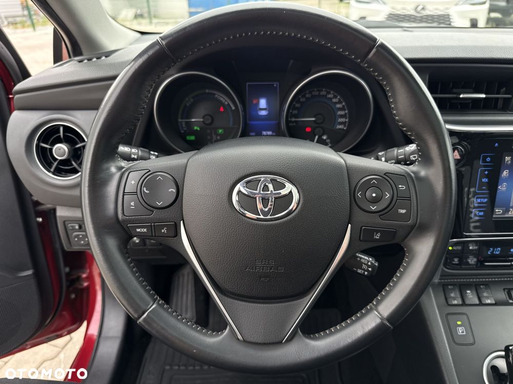 Toyota Auris Hybrid 135 Premium - 15