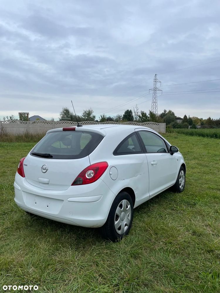 Opel Corsa - 21