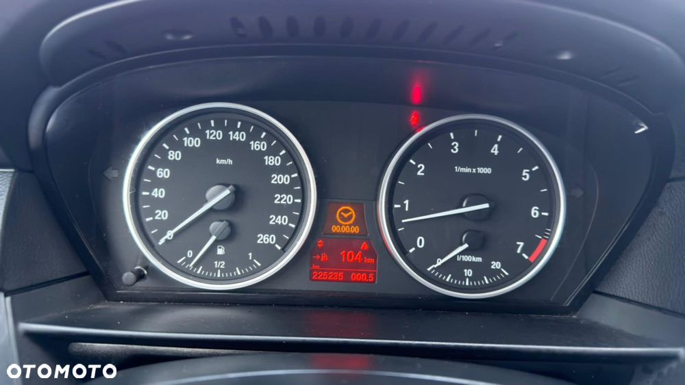 BMW Seria 5 523i - 20