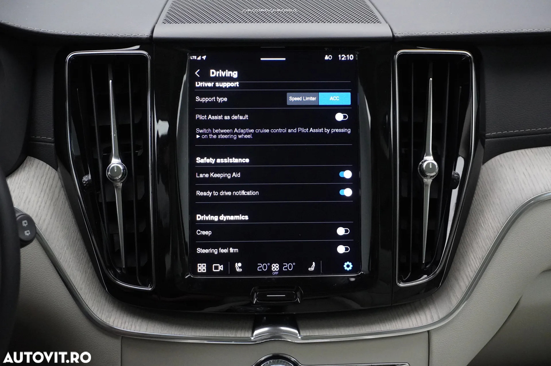 Volvo XC 60 T6 AWD Recharge Geartronic Inscription - 36