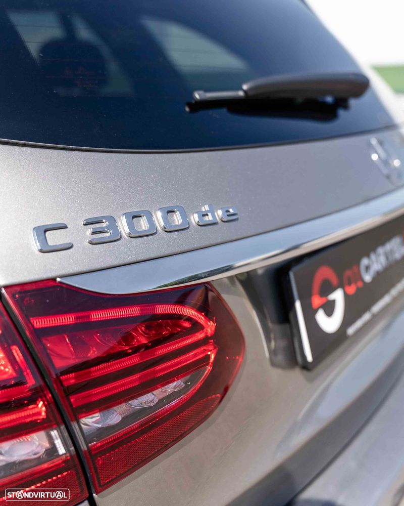 Mercedes-Benz C 300 de Edition - 12