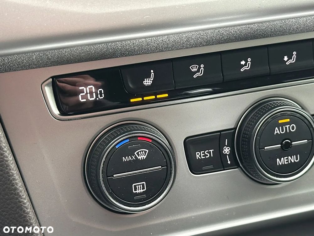 Volkswagen Passat 2.0 TDI BMT SCR Comfortline DSG7 - 24