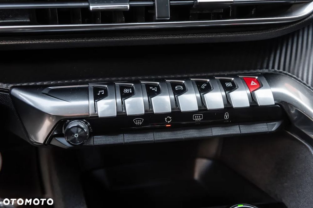 Peugeot 5008 1.5 BlueHDi Allure S&S EAT8 - 21