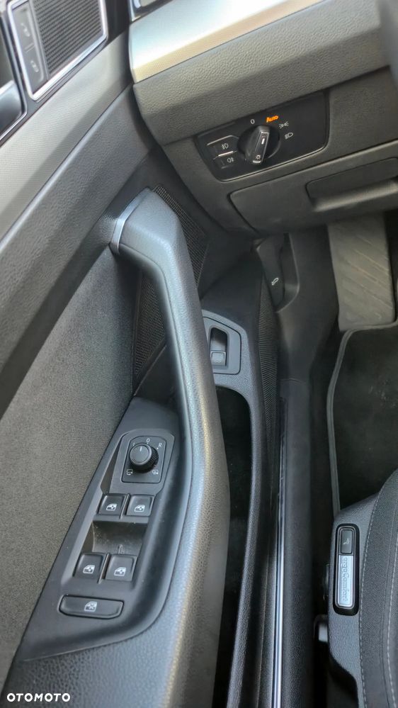 Volkswagen Passat 2.0 TDI BMT Comfortline - 13