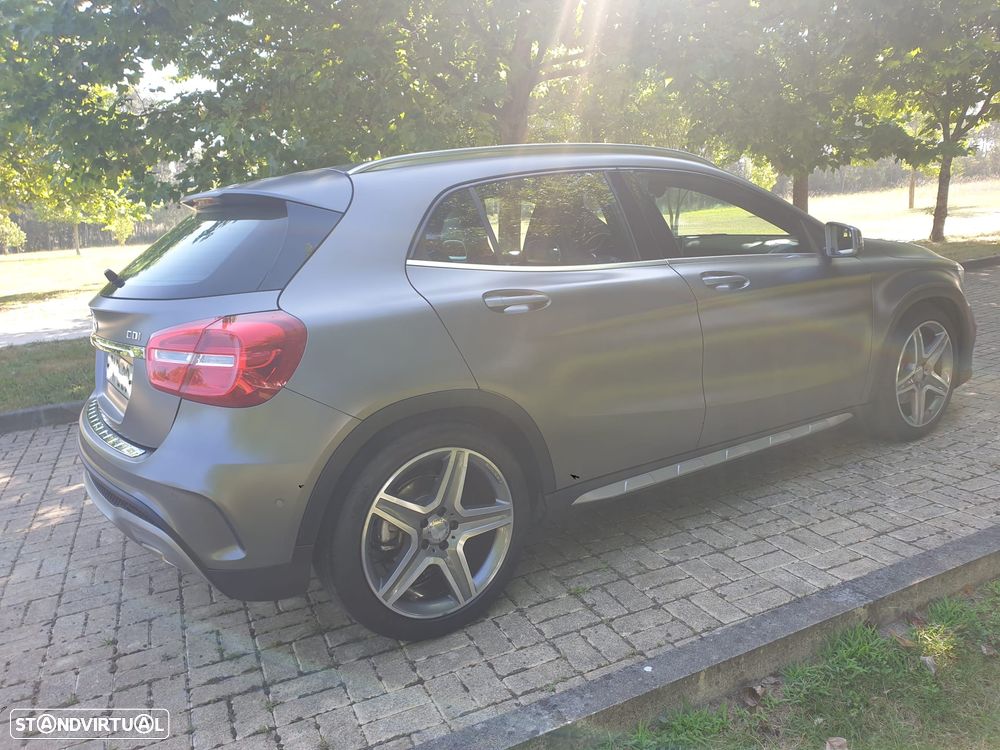 Mercedes-Benz GLA 220 CDI AMG Line - 8