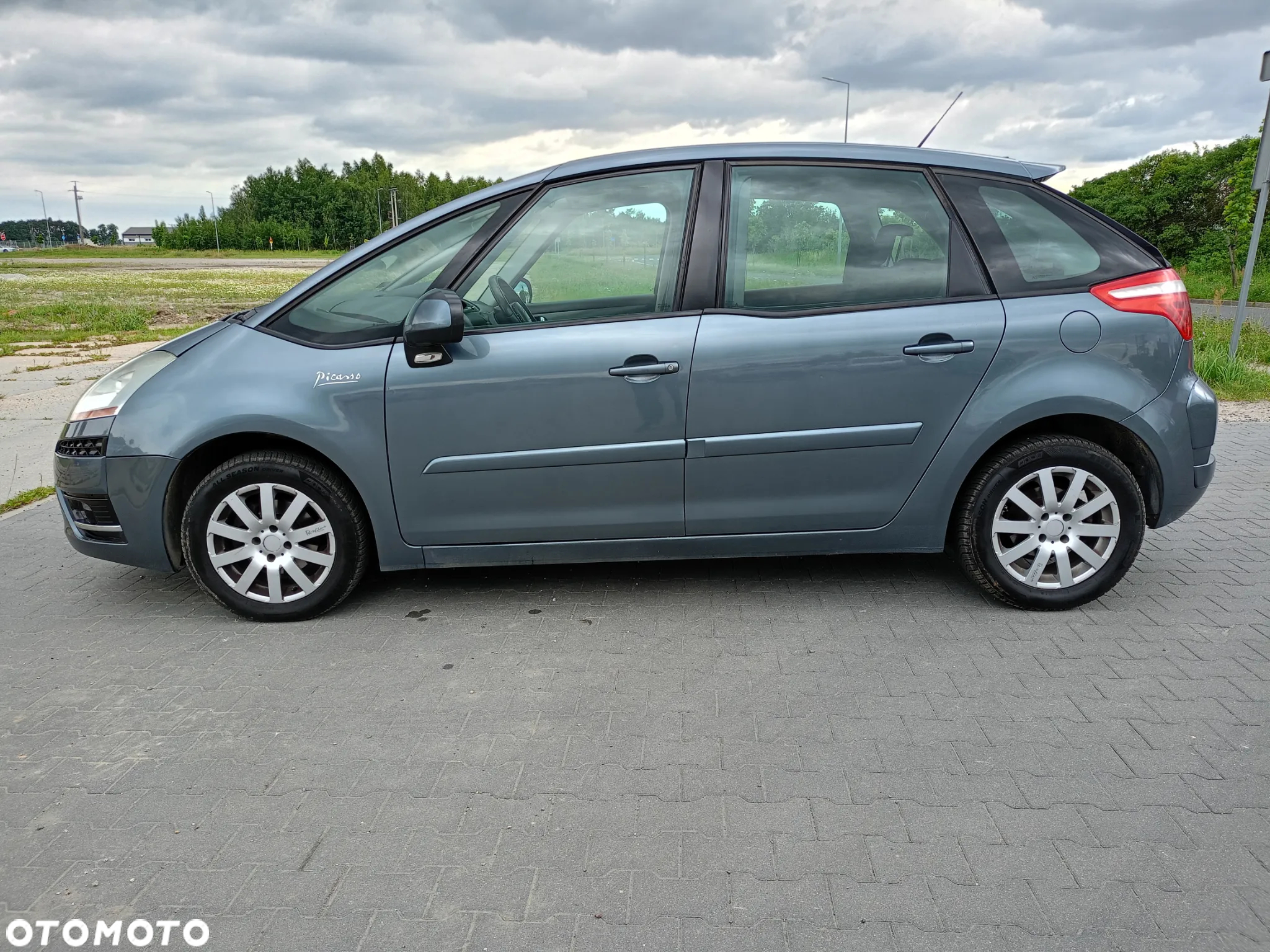 Citroën C4 HDi 110 FAP Exclusive - 4