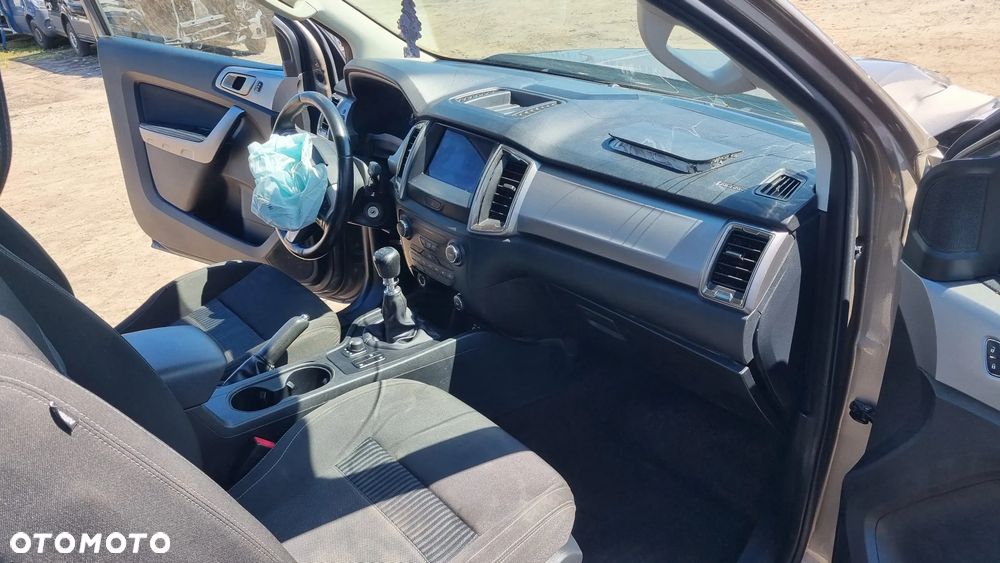 Ford Ranger 2,0 l EcoBlue Limited - 28