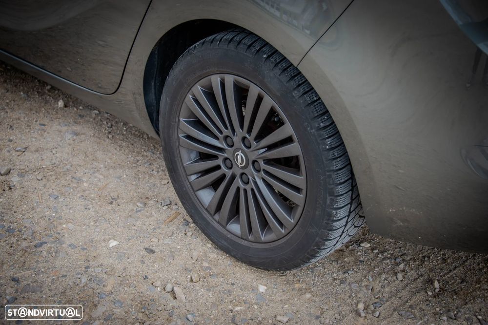 Opel Zafira 1.6 CDTi Cosmo - 21