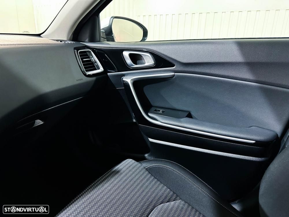 Kia XCeed 1.6 GDI DCT6 OPF VISION - 45