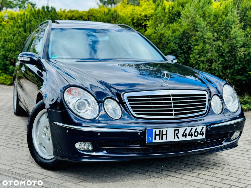 Mercedes-Benz Klasa E 240 4Matic Avantgarde - 22