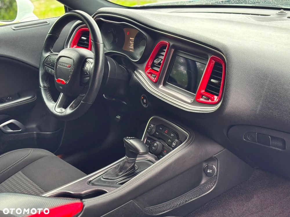 Dodge Challenger 3.6 SXT - 24