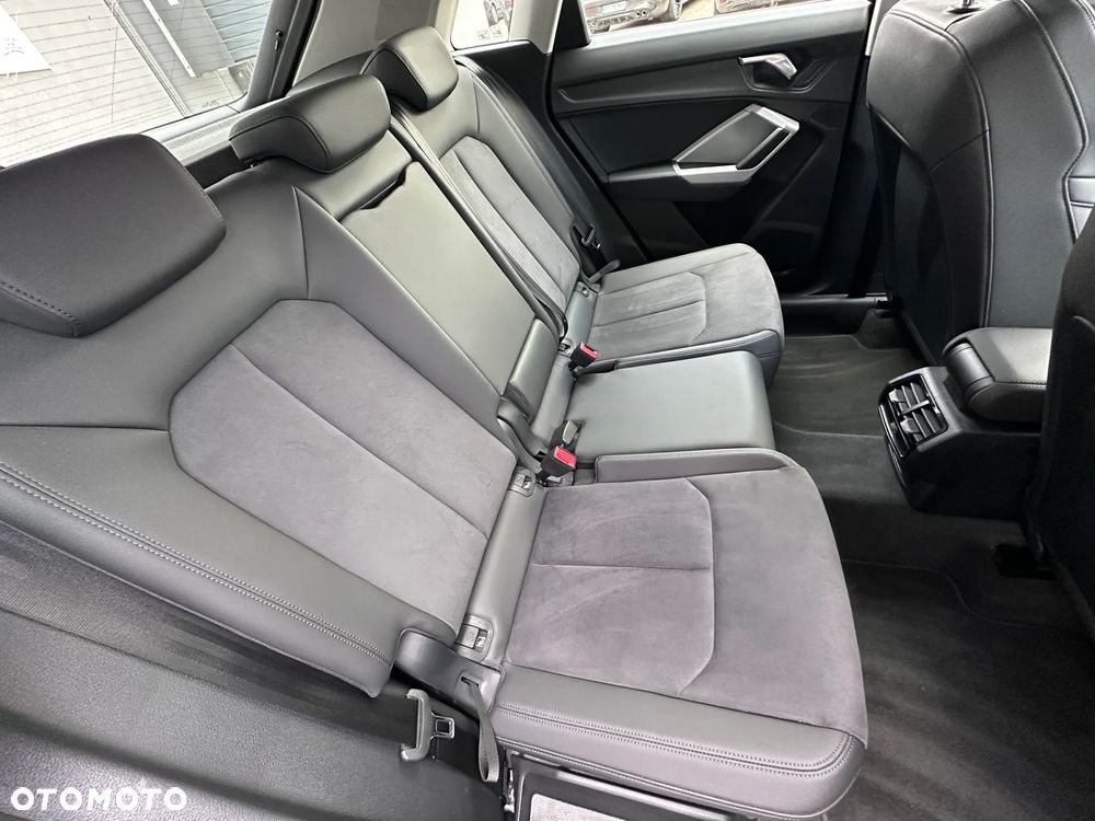 Audi Q3 35 TFSI S line S tronic - 14