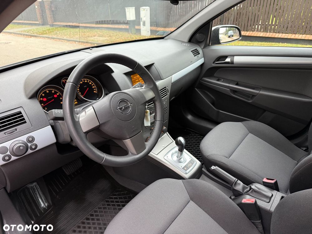 Opel Astra 1.6 Enjoy Easytronic - 5