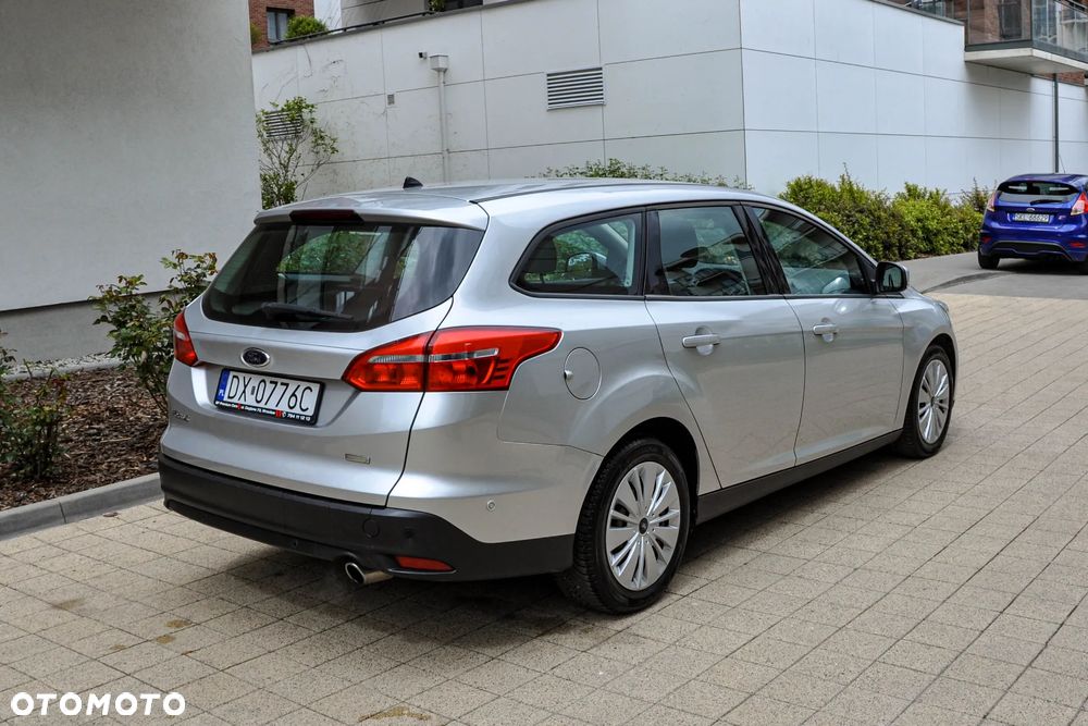 Ford Focus - 4