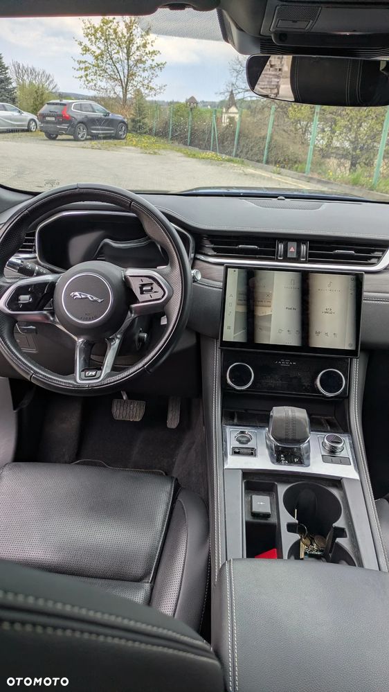 Jaguar F-Pace 2.0 i4P AWD R-Sport - 6